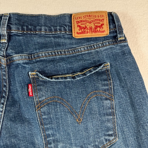 Levis Jeans Womens 30 Blue 505 Straight Mid Rise Medium Wash Stretch - Picture 12 of 13